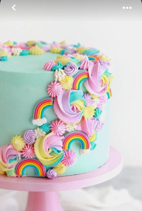 Smash Cake Recipes, Little Pony Cake, Pastel Cupcakes, Pony Cake, Rainbow Birthday Cake, Gateaux Cake, Vanilla Cake Recipe, Sprinkle Cake, 1st Birthday Cake