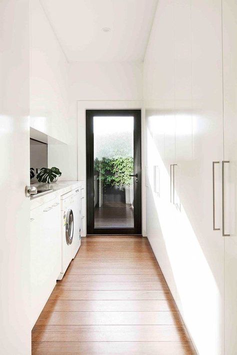 Architecture Renovation, Melbourne Home, House Beautiful Magazine, Dream Laundry Room, Laundry Room Renovation, Laundry Design, Modern Laundry Rooms, Laundry Room Inspiration, Melbourne House