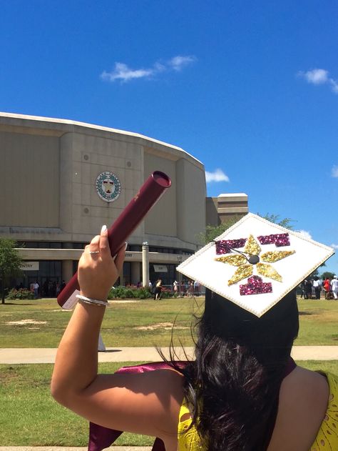 A&m Graduation Cap, Texas A&m Graduation Pictures, Aggie Ring Dunk, Aggie Ring, College Senior Pictures, Texas A M University, College Senior, Dream College, Graduation Cap Designs