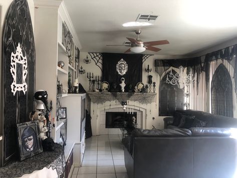 Gothic Trailer Home, Ty Core, Bedroom White Furniture, Gothic Tiny House, Dark Academia Interior, Goth Room, Gothic Decor Bedroom, Gothic Bedroom, Dark Home Decor