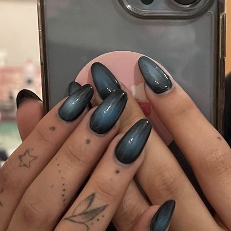 Black Based Nails, Nail Ideas Dark Colors Art Designs, Alternative Spring Nails, Siren Nails Dark, Every Nail Different Color, Dark Blue Aura Nails, Dark Blue Jelly Nails, Dark Gray Nail Ideas, Nails Dark Design