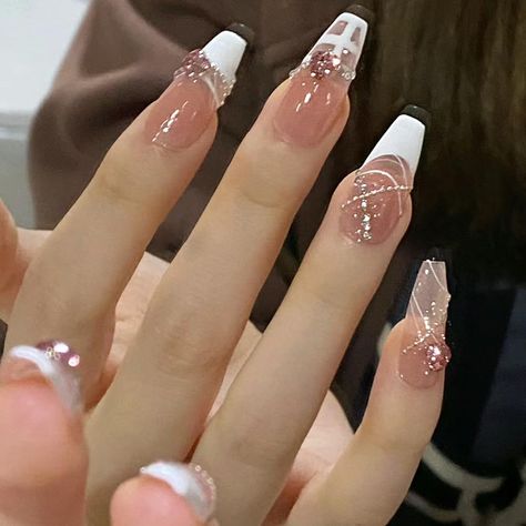 Press On Nails Long, Graduation Nails, Summer Toe Nails, May Nails, Style Français, Pretty Nail Designs, Pretty Gel Nails, Really Cute Nails, Nails For Women