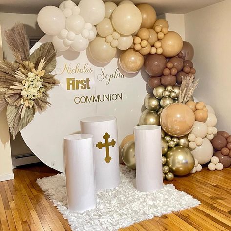 Confirmation Table Decorations, Confirmation Decorating Ideas, Communion Table Decorations, Balloons And Flowers, Sharon Williams, Communion Table, First Communion Decorations, Communion Decorations, Baby Birthday Decorations