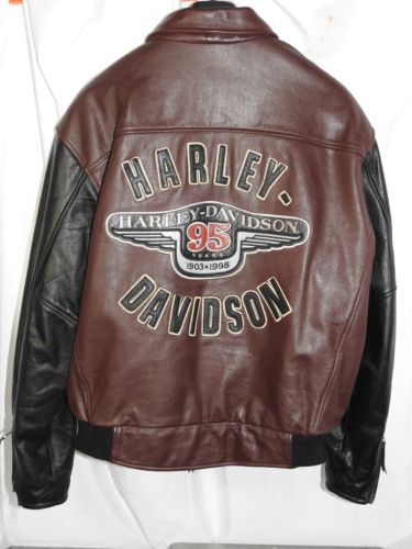 Harley-Davidson-Men-L-Large-95th-Anniversary-Leather-Jacket-Coat Harley Davidson Merchandise, Harley Davidson Leather Jackets, Harley Davidson Bike, Davidson Bike, Bike Pics, Harley Davidson Jacket, Peacoats, Jackets Winter, Harley Davidson Men