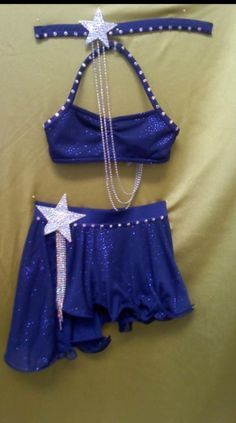 Chloe Lukasiak's "Dream on a Star" costume Dream On A Star Chloe, Star Dance Costume, Dance Moms Dance Costumes, Dance Mom Costumes, Dance Moms Outfits, Dance Lyrical, Lyrical Dance Costumes, Dance Moms Season, Dance Moms Costumes