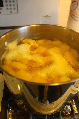 Canning Cushaw Squash, Baked Cushaw Squash Recipes, Cushaw Squash Recipes, Cushaw Recipes, Cushaw Pie Recipe, Cushaw Pie, Cushaw Squash, Cooked Fruit, How To Cook Squash