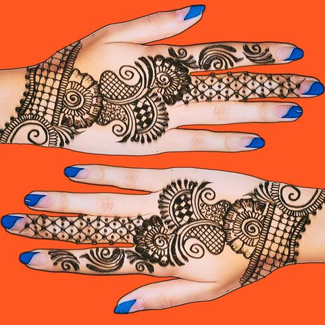 How to Make a Simple Mehndi Design in Just two Minutes | janmastmi mehndi | easy back hand mehandi Mehndi Easy, Simple Mehndi Design, Latest Mehndi, Simple Mehndi, Latest Mehndi Designs, Simple Mehndi Designs, Mehndi Design, Henna Tattoo, Mehndi Designs