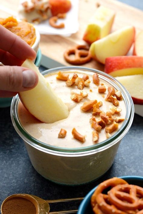 Pumpkin Greek Yogurt, Pumpkin Pie Yogurt, Greek Yogurt Dip, Pumpkin Pie Dip, Pumpkin Yogurt, Donut Pan, Fit Foodie Finds, Pumpkin Dip, Pumpkin Recipes Healthy