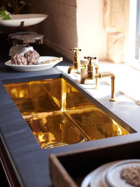 deVOL Polished Brass Single Sink | deVOL Kitchens Sink Trends, Tuscan Farmhouse, Devol Kitchens, Painted Cupboards, Butler Sink, Fabulous Kitchens, Brass Sink, Inset Sink, Marble Sinks