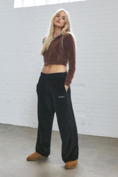 Iets Frans Joggers, Sixth Form Outfits, Wide Leg Joggers, Airport Outfits, Joggers Outfit, Airport Outfit, Jogger Pants, Jogging, Two Piece Pant Set