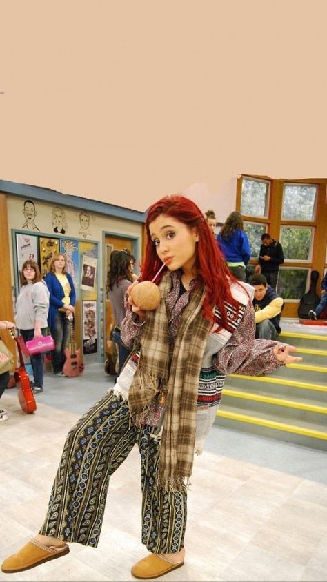 Janette Mccurdy, Cat Valentine Outfits, Constant Criticism, Victorious Nickelodeon, Ariana Grande Victorious, Icarly And Victorious, Ariana Grande Cat, Cat Valentine Victorious, Victorious Cast