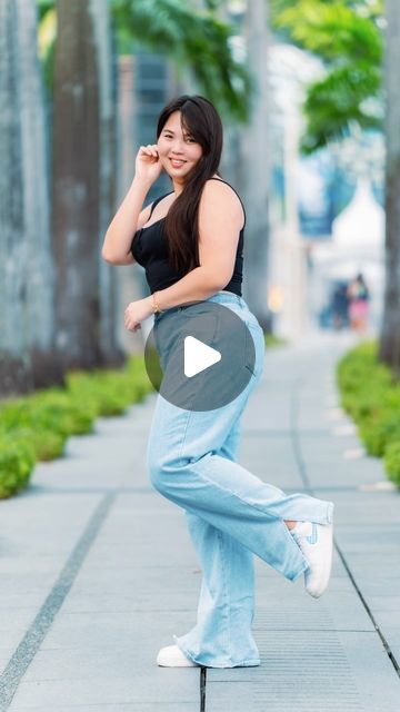 Dirk Paule Bonaobra on Instagram: "Plus size posing tips  #Howtopose #singaporephotographer #photographer #singapore #chubbypose @yyyyyymmas" People Posing, Plus Size Posing, People Poses, Posing Tips, Photo Pose, July 10, Style Mistakes, Photo Poses, Photo Ideas