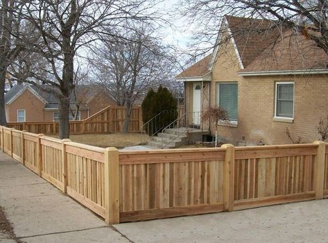 short fences for yards | Found on fenceutah.com Short Cedar Fence, Front Yard Short Fence Ideas, Short Wooden Fence Ideas, Short Wooden Fence, Low Front Yard Fence, 3ft Fence Ideas, Short Fencing Ideas, Short Fence Ideas Backyards, Short Privacy Fence