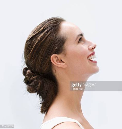 Face Profile Drawing, Female Side Profile, Side View Of Face, Side View Drawing, Woman Profile, Profile Photography, Smile Drawing, Side Portrait, Female Face Drawing