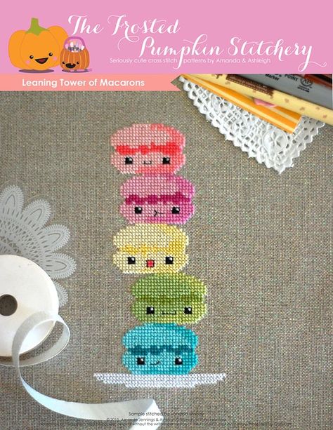 Bookmarks Corner, Embroidery Hacks, Border Stitch, Houses Minecraft, Kawaii Cross Stitch, Fancy Embroidery, Crochet Edgings, Crochet Border, Trendy Embroidery