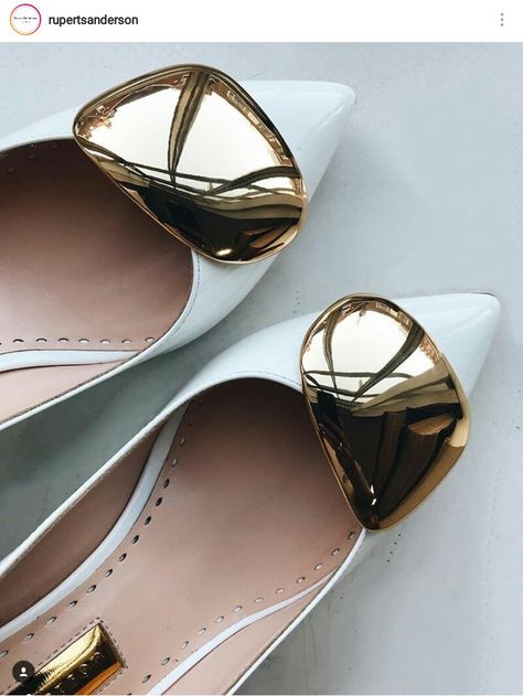 Rupert Sanderson Rupert Sanderson Shoes, Gold Leather Slip-on Flats, Chanel Ballet Flats, Character Shoes, Ballet Flats, Luxury Branding, Dance Shoes, Sport Shoes, Ballet