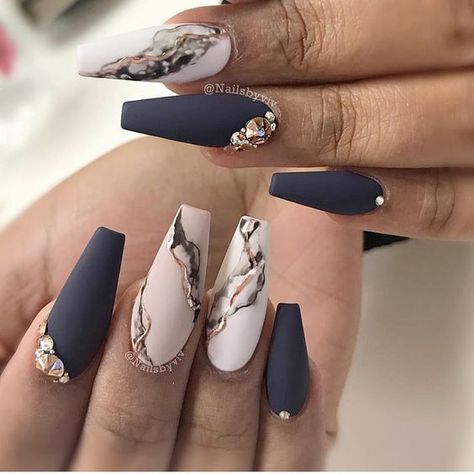 Birthday Nails Coffin Spring, Unghie Sfumate, Marble Nail Designs, Stiletto Nail Art, Marble Nail Art, Cute Acrylic Nail Designs, Nail Swag, Glam Nails, Marble Nails