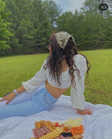 Picnic Date Outfits, Picnic Aesthetic, Cute Nike Outfits, Outfits Retro, Sneakers Fashion Outfits, Cute Comfy Outfits, Sporty Outfits, Summer Fashion Outfits, Casual Summer Outfits