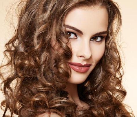 What Is a Spot Perm? (with pictures) Spot Perm, Uneven Haircut, Diy Curls, Colored Curly Hair, Hair Extensions Best, Hair 2018, Texturizer On Natural Hair, Types Of Curls, Permed Hairstyles