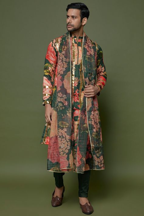 Green Glaze Cotton Silk Printed Kurta Set Design by sharad raghav men at Pernia's Pop Up Shop 2023 Organza Printed Dupatta, Party Dress Codes, Rajasthani Dress, Bride Attire, Rohit Bal, Designer Suits For Men, Groom Looks, Groom Wear, Pernia Pop Up Shop