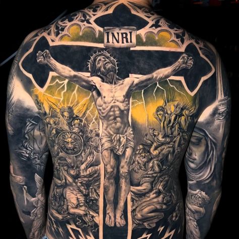 Tattoo Inri, Tattoos