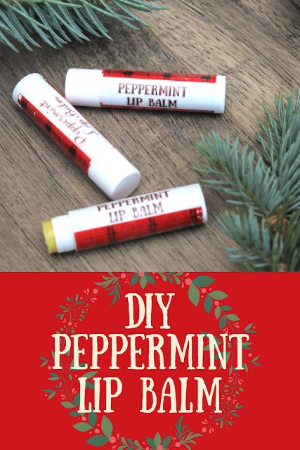 Homemade Peppermint Lip Balm Recipe.  Just one of many things you can make with beeswax. Peppermint Lip Balm Recipe, Diy Peppermint Lip Balm, Homestead Christmas, Beeswax Recipes, Lip Balm Recipe, Peppermint Recipes, Balm Recipe, Diy Candles Homemade, Peppermint Lip Balm