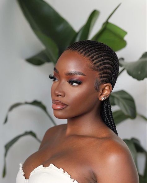 Saweetie Cornrows, Solange Braids Hairstyles, Solange Knowles Braids, Solange Knowles Natural Hair, 2000 Cornrows, Long Cornrows, Cornrows Braids For Black Women, Short Box Braids Hairstyles, Big Box Braids Hairstyles