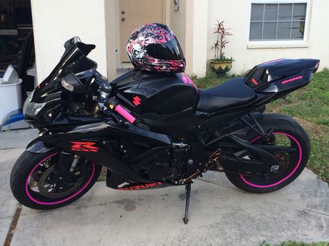 My first bike love it!! #pink&black #motorcyclegirl #gsxr #suzuki #myfirstbike Black And Pink Bike, Black And Pink Motorcycle, Pink And Black Motorcycle, Yamaha Motorcycles Cruiser, Motorbike Modification, Yamaha Motorcycles Sports, Sepeda Motor Sport, Suzuki Bike, Motorcycle Suzuki