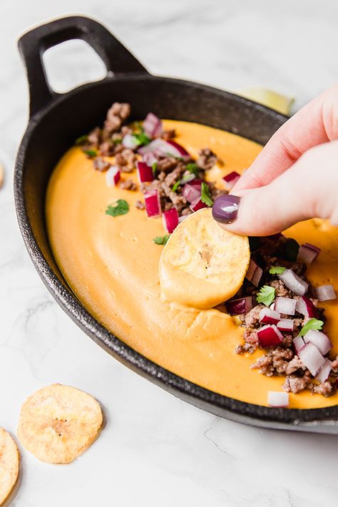 Dairy Free Queso (Paleo, AIP, Nut Free) - Unbound Wellness Aip Cheese, Aip Dips, Aip Sauces, Aip Sides, Aip Snacks, Aip Dinner, Dairy Free Queso, Aip Snack, Cajun Turkey