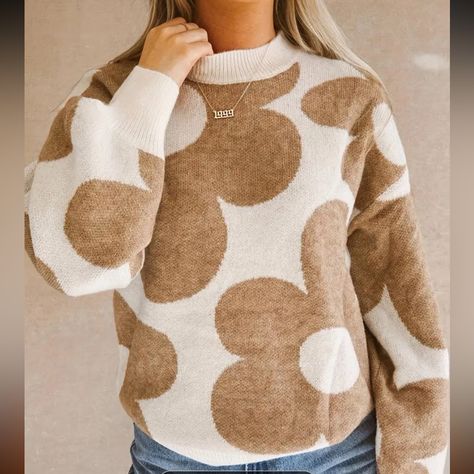 Never Worn. No Flaws. Soft And Cozy. Size M. Khaki Sweater, Drop Shoulder Sweater, Large Floral Print, Embellished Sweaters, Patterned Cardigans, Cozy Pullover, Drop Shoulder Sweaters, Southern Belle, Big Flowers