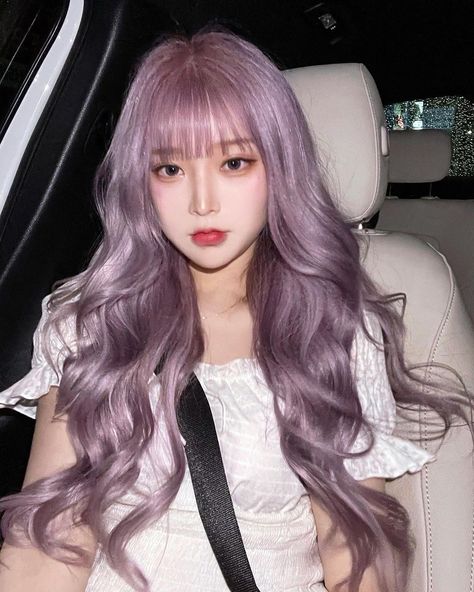 Ulzzang Hair, Korean Hair Color, Violet Hair, Hair Color Streaks, Kpop Hair, Cool Makeup Looks, Pretty Hair Color, Bright Hair, Hair Brained