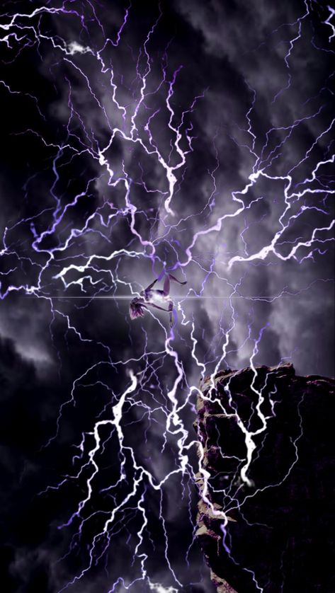 Lightning Goddess Fantasy Art, Lightening Powers Aesthetic, Lighting Powers Aesthetic, Fantasy Lightning Magic, Lightning Power Aesthetic, Lightning Person, Lightning Powers Art, Storm Powers Aesthetic, Lightning Superpower