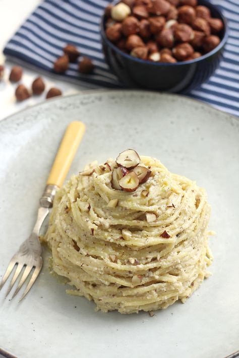 Almond Pasta Sauce, Savory Hazelnut Recipes, Hazelnut Recipes Savory, Hazelnuts Recipes, Hazelnut Desserts, Hazelnut Sauce, Hazelnut Gelato, Hazelnut Dessert, Witch Recipes