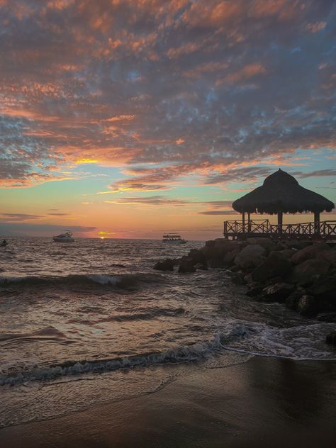 Puerto Vallarta Aesthetic, Mexico Puerto Vallarta, Version Board, Traveling Goals, Mexico Sunset, Birthday Vibes, Beach Sunset Wallpaper, Dream Summer, What To Do When Bored