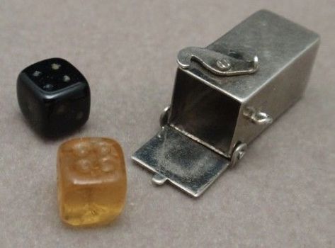 Vintage Dice, Dice Box, Silver Box, Metal Box, Your Mom, Bracelets And Charms, Vintage Charms, Silver Charms, Silver Bracelets