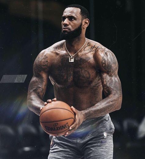 king james: in the thick of it all Lebron James Body, Lebron James Workout, Workout Photos, Lebron James Wallpapers, King Lebron James, Lebron James Lakers, Workout Plan For Men, King Lebron, Basketball Players Nba