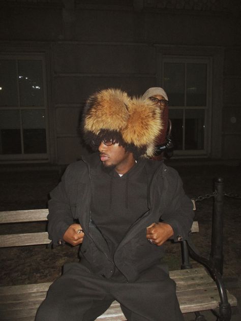 Fur hat Black Fur Hat Outfit, Fur Hat Outfit, Hat Men Outfit, Fur Hat Men, Fit Pics, Fur Headband, Mens Fur, Headband Outfit, Hat Fits