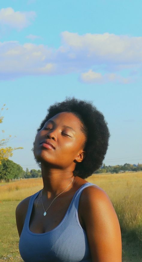 South African Girl Aesthetic, African Girl Aesthetic, South African Aesthetic, Black Teenage Girl, Girl Film, Dp Images, Black Femininity, African Girl