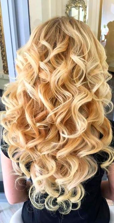 Long Hair Big Curls Wedding, Big Formal Hair, Spiral Curls For Long Hair, Big Curled Hair, Big Curls Hairstyles, Big Volume Curls Long Hair, Big Curls Wedding Hair, Big Curls Hair, Big Volume Curls