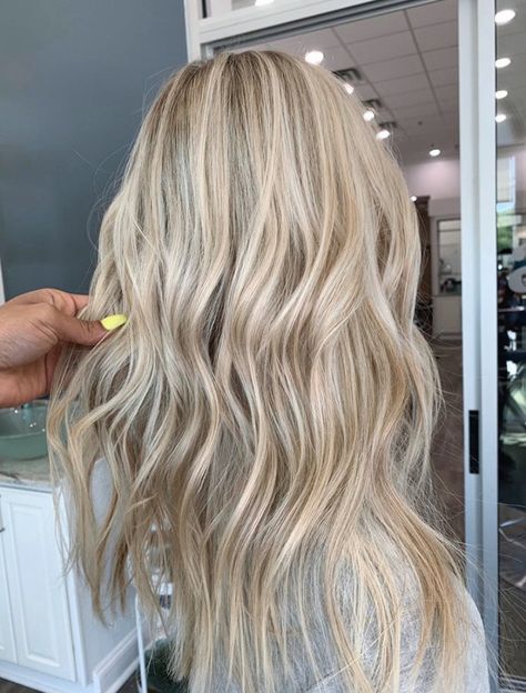 Blonde Babylights With Root Smudge, Blonde Highlights Root Smudge, Lived In Blonde Highlights, Smudge Root Blonde, Full Highlights Blonde, Blonde Root Smudge, Level 10 Blonde, Blonde Hair With Root Smudge, Blonde Dimensional Hair