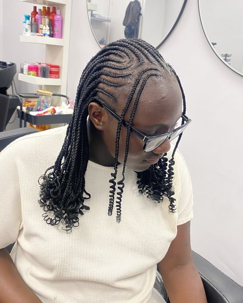 Service ✨Special design fulani braids✨ Stylist 💕Aja 💕 We are offering a 20% discount to all Uni students 🥳 . . Our August books are now open and we’ll be taking bookings for August ! . . Contacts https://www.pbastudios.co.uk/ Bs2 Odf, 17 A west street . . #fulanibraids #explore #explorepage #bristolbraids #hair #bristolhairsalon #braids #hairideads Design Fulani Braids, Fulani Braids, Pretty Braided Hairstyles, Now Open, Special Design, Hair Salon, Braided Hairstyles, Braids, Hairstyles