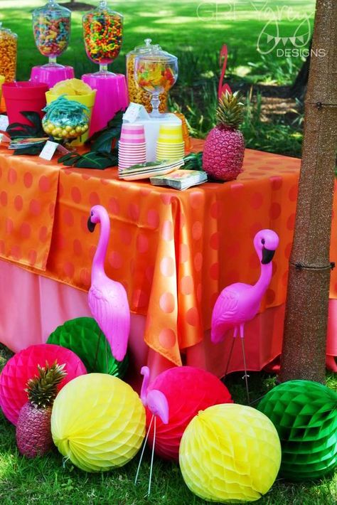 Leavers Party, End Of School Party Ideas, End Of School Party, School Party Ideas, Hawaii Themed Party, Confirmation Party, Hawaii Theme, Party 2023, Luau Theme