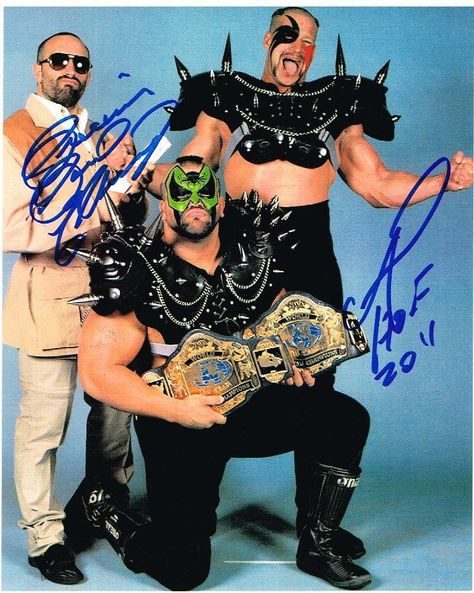 Wwe Nwa Road Warrior Animal Paul Ellering Legion Of Doom 8X10 Photo Autograph The Road Warriors Wrestling, Wcw Wrestlers, Awa Wrestling, Nwa Wrestling, Famous Wrestlers, Wrestling Belts, Wwf Superstars, Wasteland Warrior, World Championship Wrestling