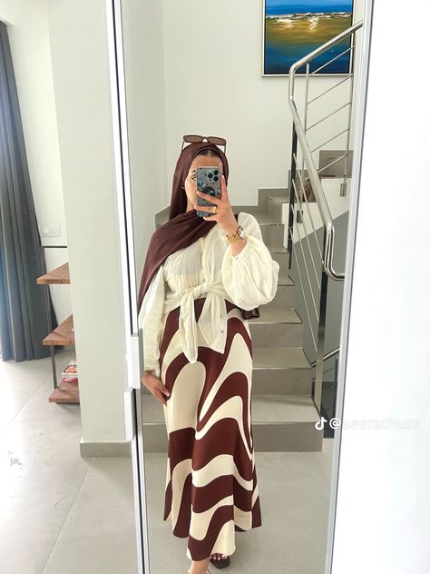 Modest Fashion Ideas, Muslim Girl Outfits, Outfit Muslim, Modest Outfits Muslim, Outfits Muslim, Hijab Fashion Summer, Holiday Outfits Summer, Modest Casual Outfits, Modesty Outfits