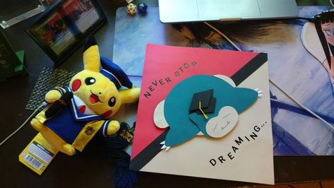 A little late but thought I'd post my graduation cap. Never stop dreaming! Pokémon Grad Cap, Anime Grad Cap Ideas, Video Game Graduation Cap, Anime Grad Cap, Pokemon Graduation Cap, Pokemon Graduation, Anime Graduation Cap, Pokemon References, Senior Caps