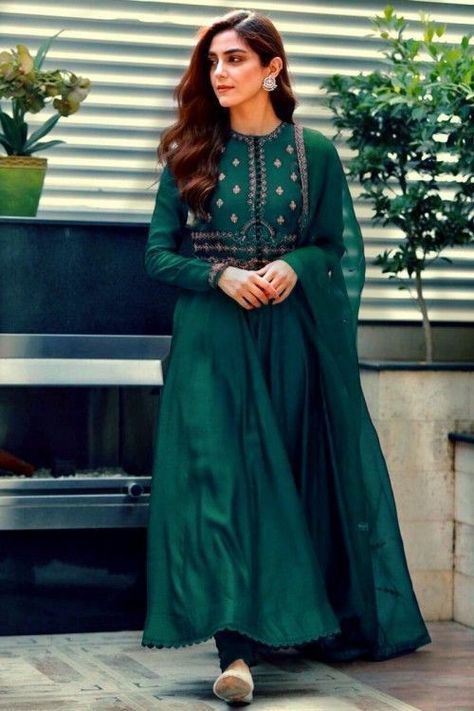 Peacock Green Colour, Fashion Kurti, Silk Anarkali Suits, Indian Kurti Designs, Silk Anarkali, Pakistani Dresses Online, Peacock Colors, Churidar Designs, Embroidered Anarkali