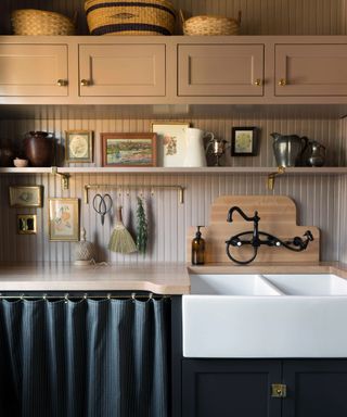 Kitchen Trends 2021, Seattle Interior Design, Top Kitchen Trends, Seattle Homes, Big Kitchen, Furniture Office, Upper Cabinets, Kitchen Trends, Kitchen Reno