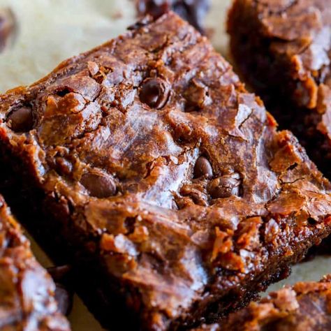 Brown Butter Brownies - The Best Brownie Recipe - The Food Charlatan Chewy Brownie Recipe, Regular Brownies, The Best Brownie Recipe, Best Brownie Recipe, The Food Charlatan, Healthy Brownies, Food Charlatan, Browned Butter, Best Brownies