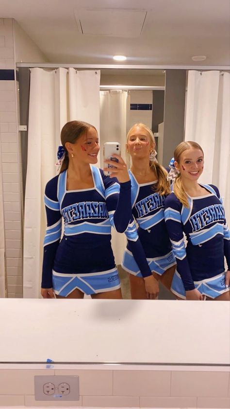 Sideline Cheer Uniforms, Duke Cheerleaders, Highschool Cheer Uniforms, Cute Cheer Photos, Cheer Astethic, School Cheer Hairstyles, Cute Cheer Uniforms, Cheer Makeup High School, School Cheer Aesthetic