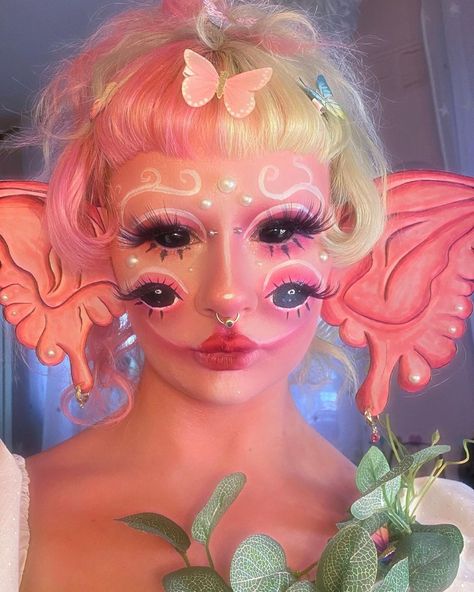 Cry Baby Makeup, Trilogy Tour Makeup, Melanie Martinez Makeup Looks, Mel Cosplay, Melanie Martinez Makeup, Melanie Martinez Concert, Baby Makeup, Trilogy Tour, Cool Makeup Looks